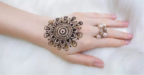 gambar henna yang gampang